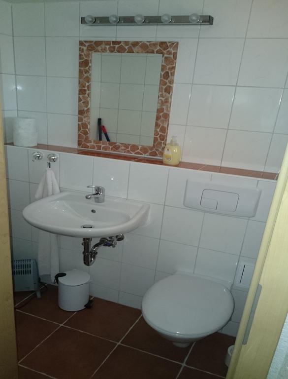 Feriendorf "Am Forsthaus" Mosbach Mosbach  외부 사진